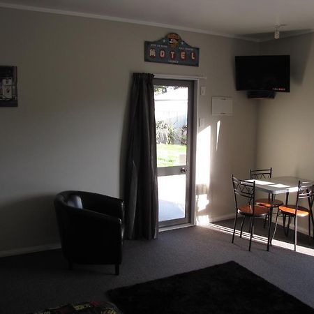 Cruz Inn Featherston Dış mekan fotoğraf